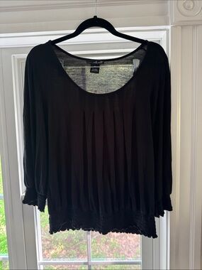 Willi Smith Black Pleated Scoop-Neck Blouse - Size XL